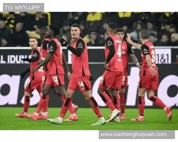 汉堡主场连胜，击败慕尼黑1860队：再现巅峰时刻