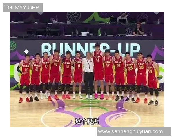 赛场上海久事大破对手豪取胜利